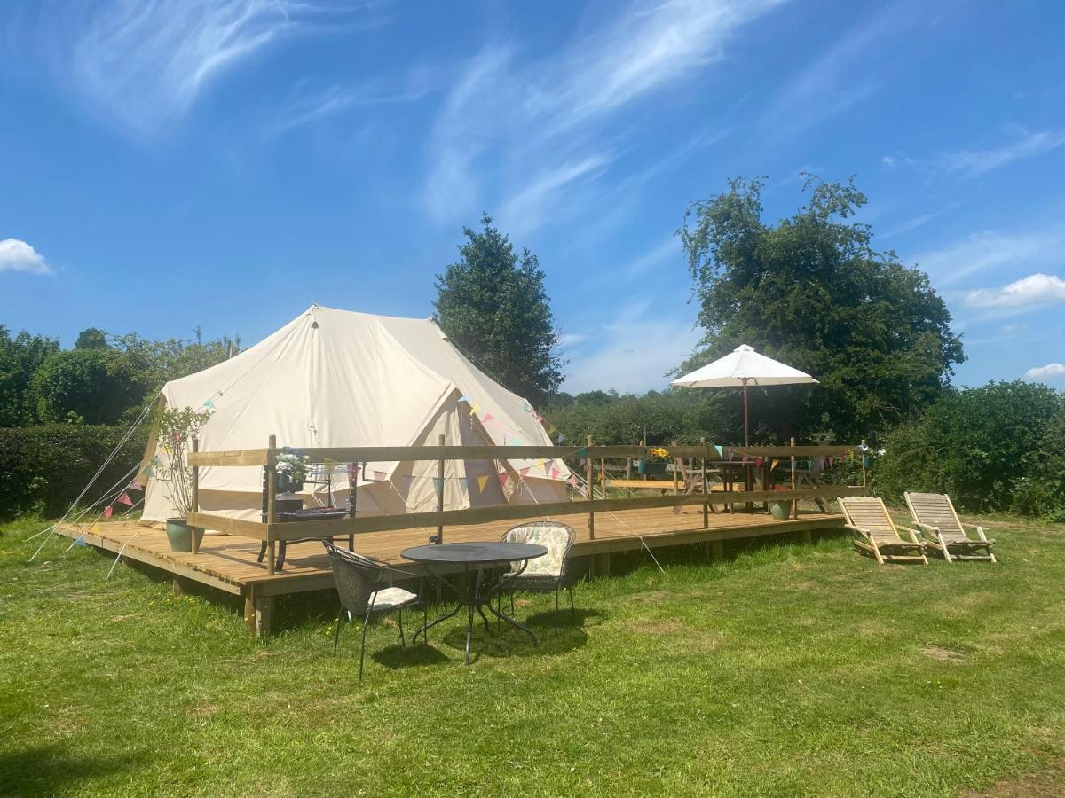 Hope Cottage Bell Tent Retreat آشبورن المظهر الخارجي الصورة